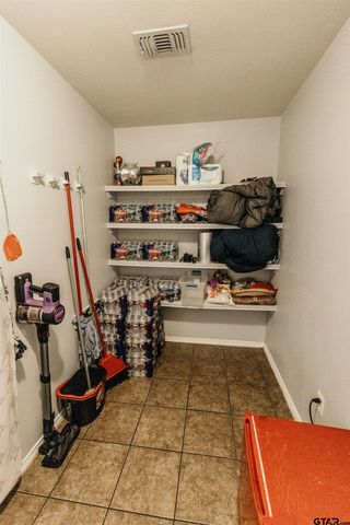 268 Cass Cir, Flint, TX 75762