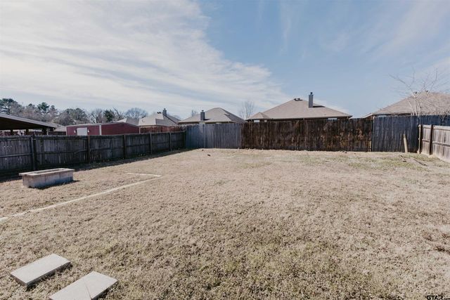268 Cass Cir, Flint, TX 75762
