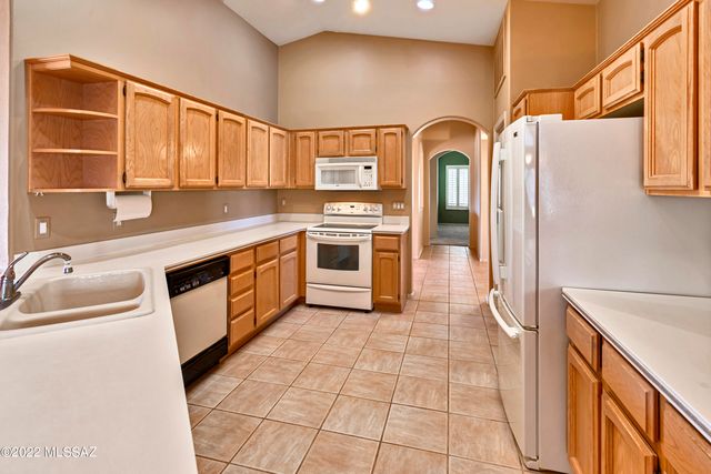 65685 E Rocky Trail Drive, Tucson, AZ 85739