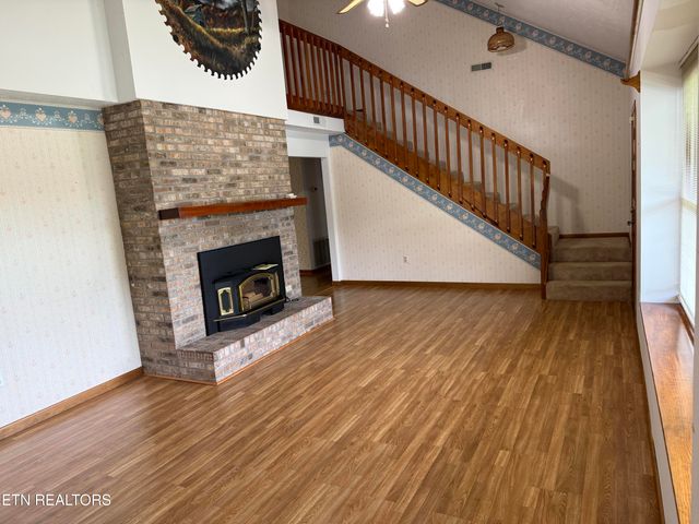 3237 Valley Home Rd, Sevierville, TN 37862