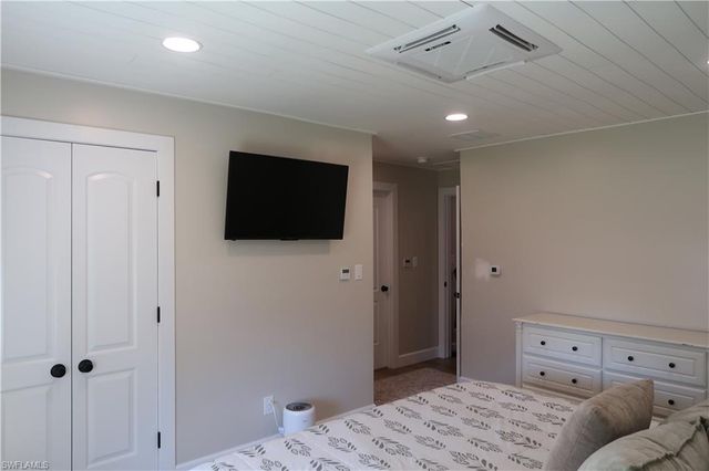 4729 Spring Creek DR, Bonita Springs, FL 34134