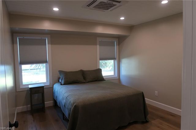 4729 Spring Creek DR, Bonita Springs, FL 34134