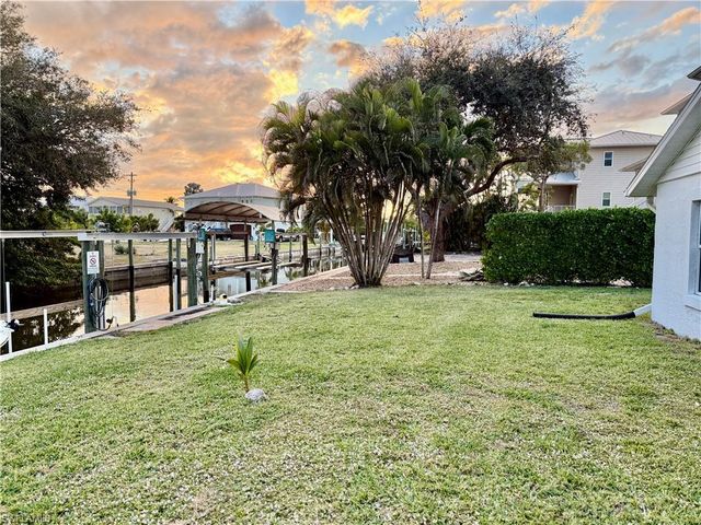 4729 Spring Creek DR, Bonita Springs, FL 34134