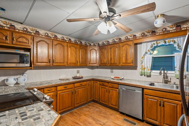 28 Eagle Street, Scotia, NY 12302