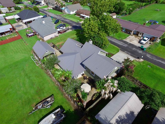 240 East 87th Street, Cut Off, LA 70345