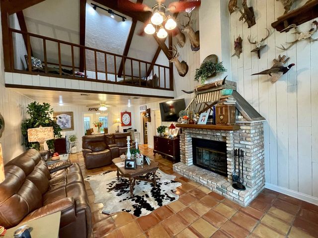 240 East 87th Street, Cut Off, LA 70345