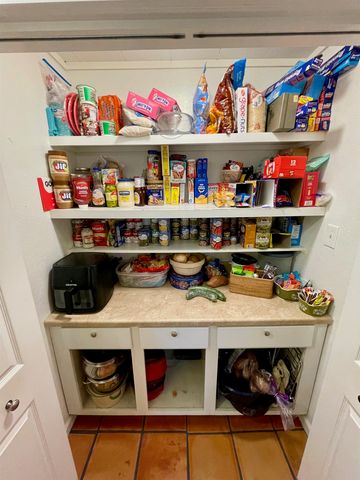 240 East 87th Street, Cut Off, LA 70345