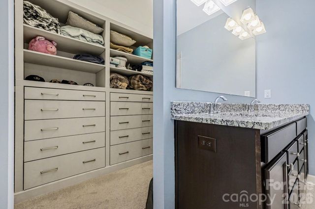 5252 Admirals Landing, Lancaster, SC 29720