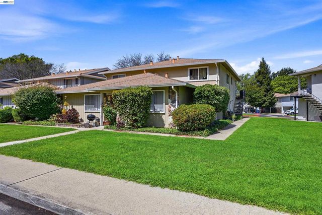 1494 Del Rio Cir D, Concord, CA 94518