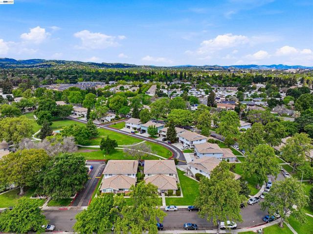1494 Del Rio Cir D, Concord, CA 94518