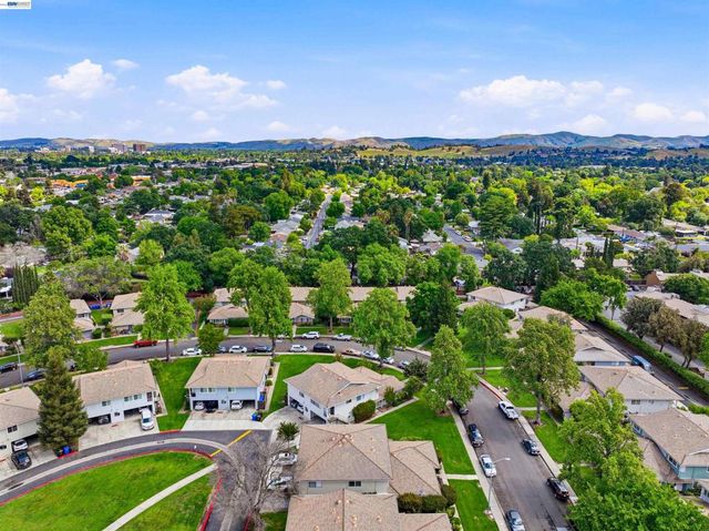 1494 Del Rio Cir D, Concord, CA 94518