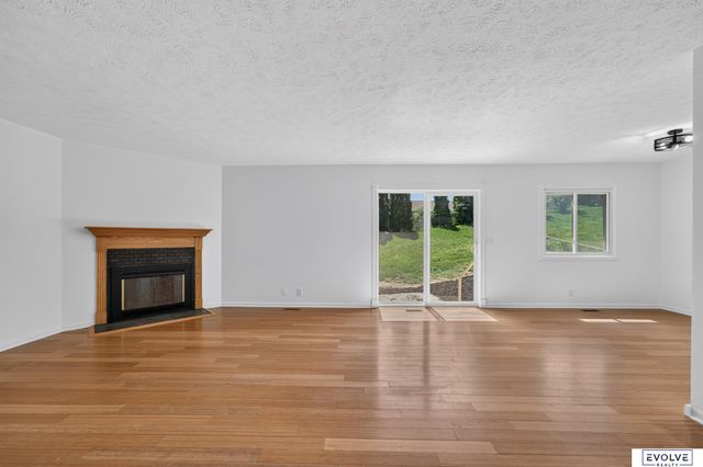 2103 Whitted Drive, Bellevue, NE 68123