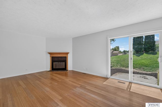 2103 Whitted Drive, Bellevue, NE 68123
