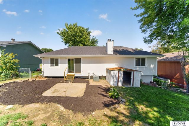 2103 Whitted Drive, Bellevue, NE 68123