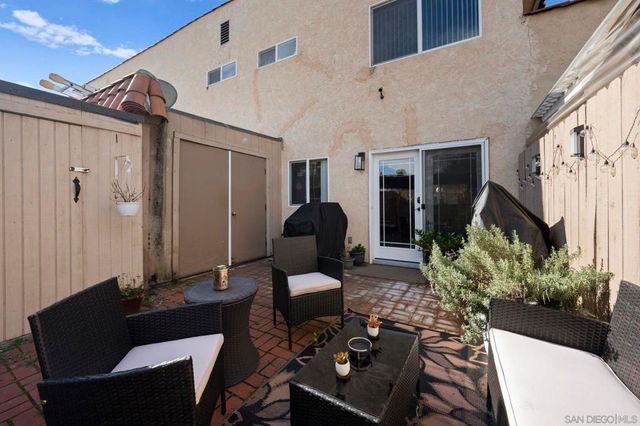 910 N N Fig St D, Escondido, CA 92026