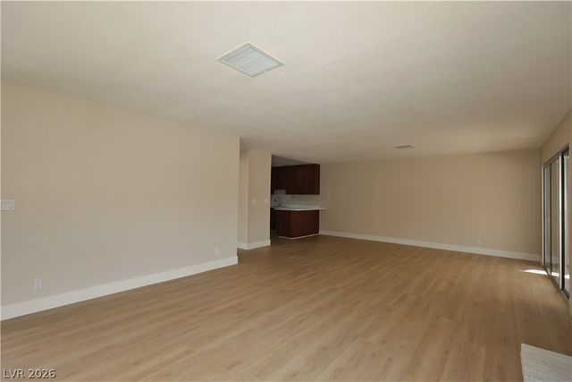 7015 Quarry Drive, Las Vegas, NV 89147