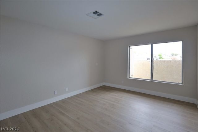 7015 Quarry Drive, Las Vegas, NV 89147