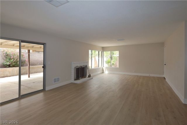 7015 Quarry Drive, Las Vegas, NV 89147
