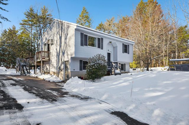 23 Wymans Landing, Danville, NH 03819