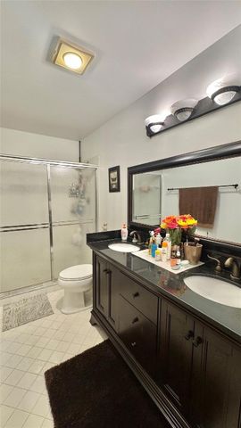 8090 Ambach Way 13-B, Hypoluxo, FL 33462