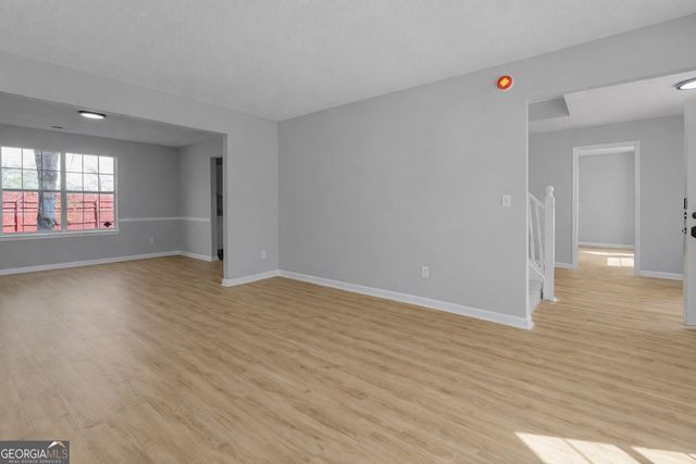 2124 Hairston Creek Parkway, Decatur, GA 30035