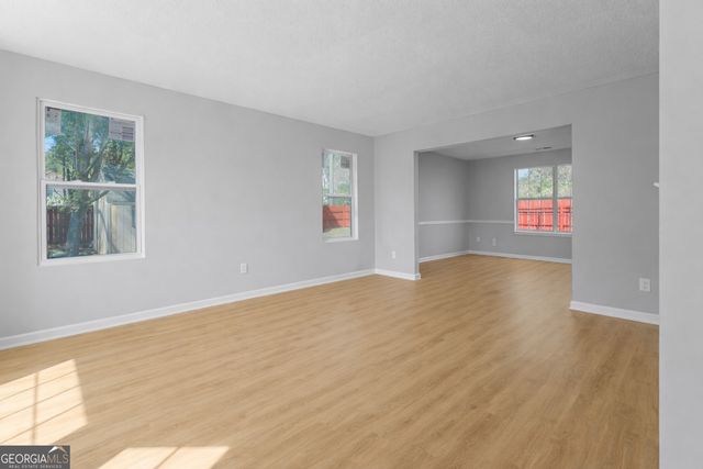 2124 Hairston Creek Parkway, Decatur, GA 30035