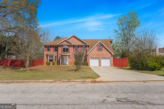 2124 Hairston Creek Parkway, Decatur, GA 30035