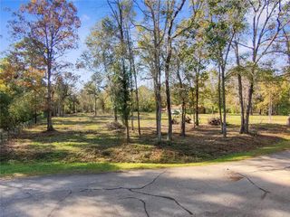 1697 O' Daniel, Conroe, TX 77301