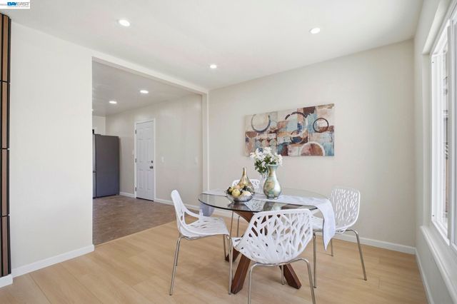 937 Neil Way, Hayward, CA 94545