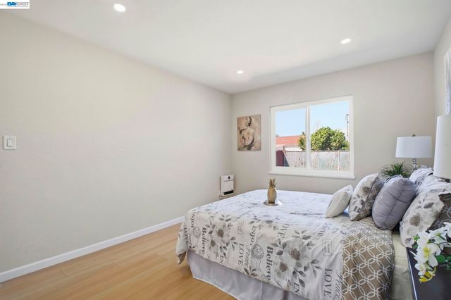 937 Neil Way, Hayward, CA 94545