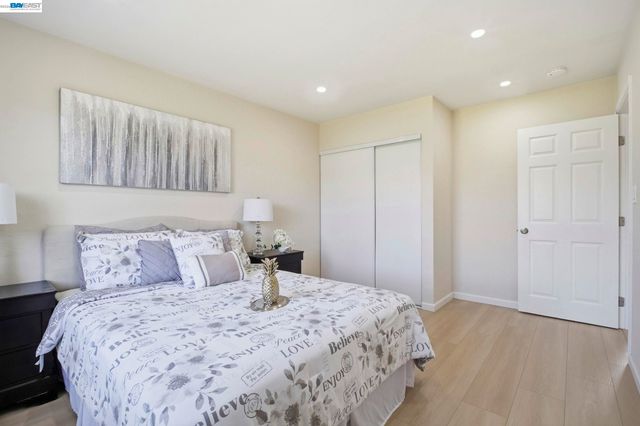 937 Neil Way, Hayward, CA 94545