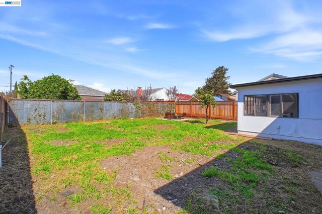 937 Neil Way, Hayward, CA 94545