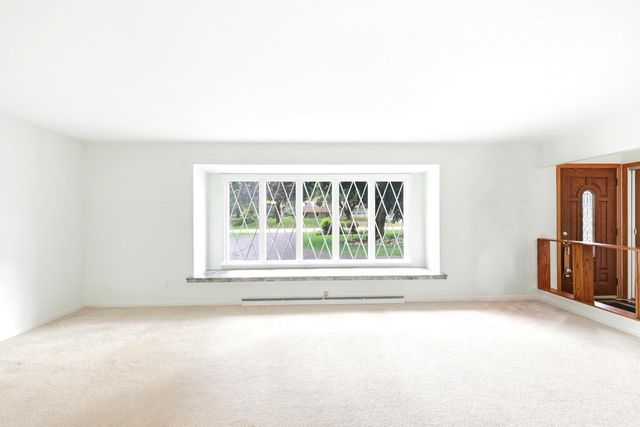 16200 Tomahawk TRAIL, Brookfield, WI 53005