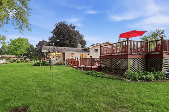 16200 Tomahawk TRAIL, Brookfield, WI 53005