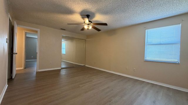 172 SW Crescent Avenue, Port St. Lucie, Port St Lucie, FL 34984