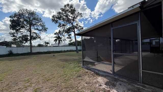 172 SW Crescent Avenue, Port St. Lucie, Port St Lucie, FL 34984