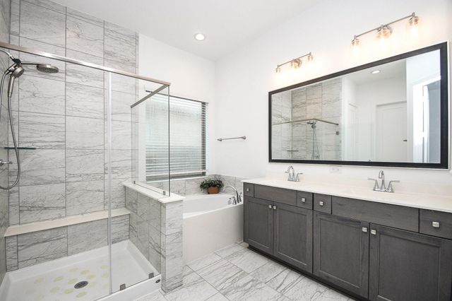 1219 Carswell Grove Drive, Missouri City, TX 77459