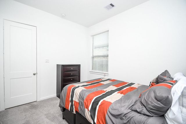 1219 Carswell Grove Drive, Missouri City, TX 77459