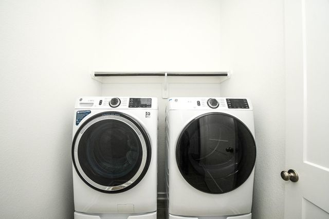 1219 Carswell Grove Drive, Missouri City, TX 77459