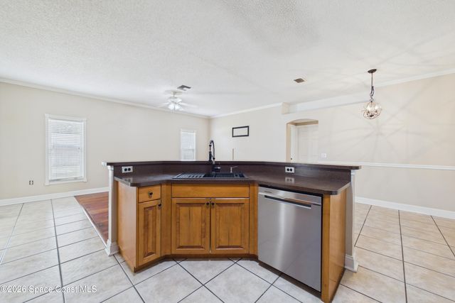 1510 Gardenton Street NW, Palm Bay, FL 32907
