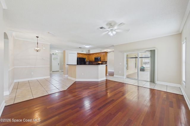 1510 Gardenton Street NW, Palm Bay, FL 32907