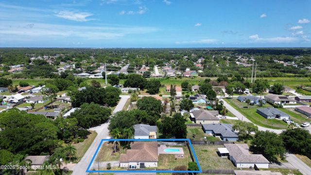 1510 Gardenton Street NW, Palm Bay, FL 32907