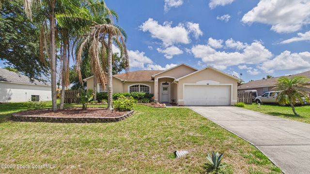 1510 Gardenton Street NW, Palm Bay, FL 32907