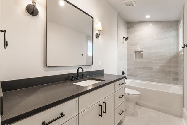 2806 Oakland Ave, Nashville, TN 37212