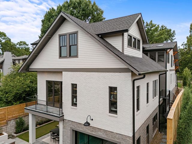 2806 Oakland Ave, Nashville, TN 37212