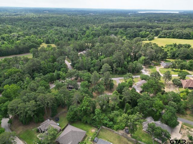 15714 Meadow Cir, Bullard, TX 75757
