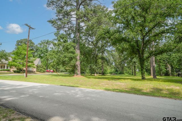 15714 Meadow Cir, Bullard, TX 75757