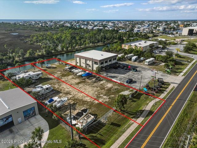 4007 Shoal Line Boulevard, Hernando Beach, FL 34607