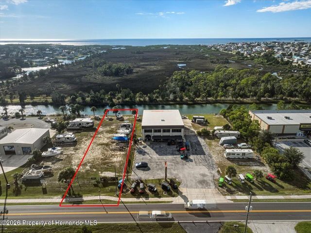 4007 Shoal Line Boulevard, Hernando Beach, FL 34607