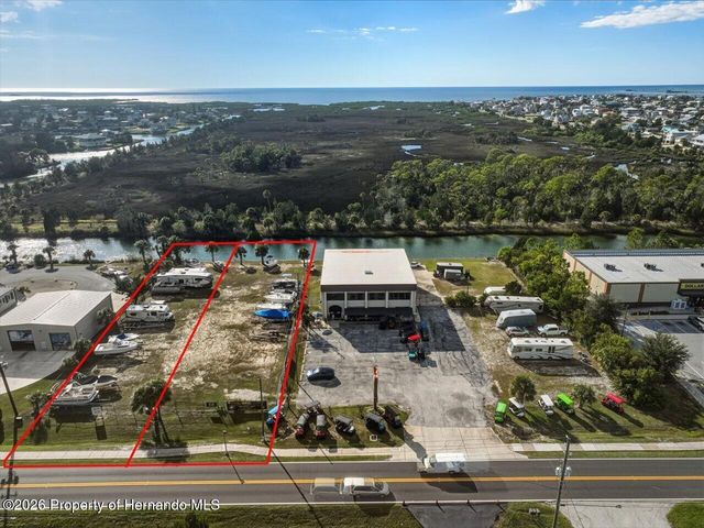 4007 Shoal Line Boulevard, Hernando Beach, FL 34607